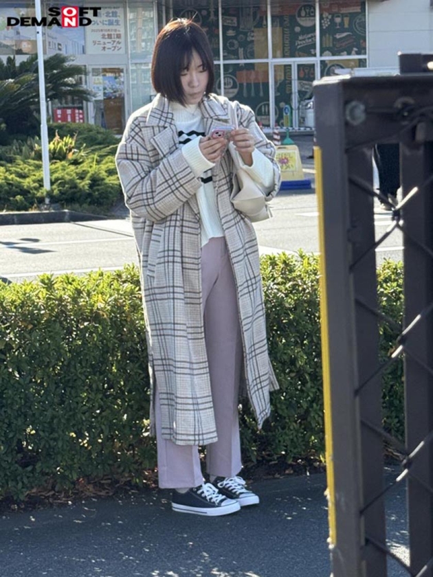 マジックミラー号 まじめ妊活女子限定!子作り中の若くて敏感な柔肌をじっくり診察!乳房をいやらしい触診でこねくり回すと分泌物が膣から溢れてデカチン生挿入!赤面羞恥の婦人科検診! 画像7