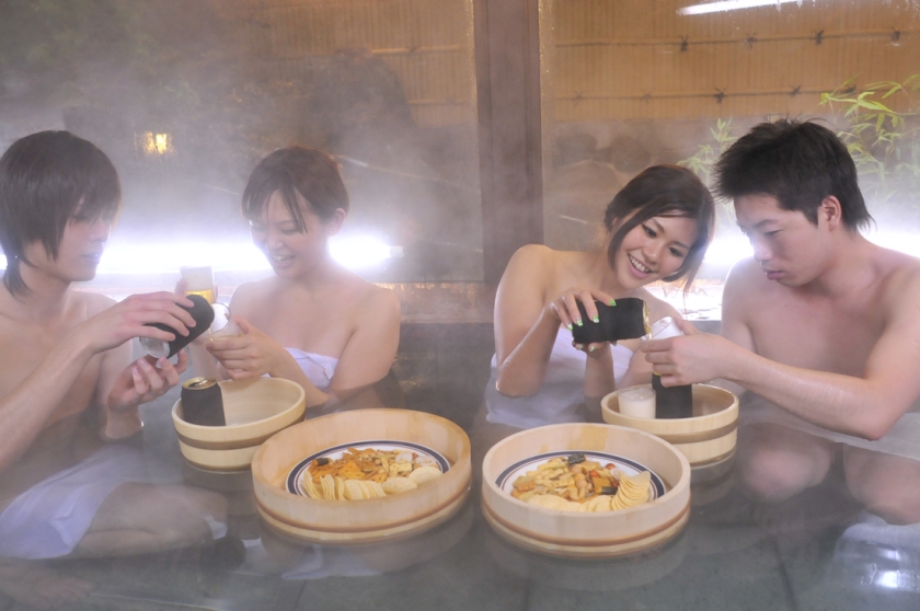 箱根で見つけたお嬢さん 温泉だからタオル一枚！裸同然！！お湯で濡れたカラダをマジマジ見られる温泉で人生は波乱万丈だ！ゲーム 地方出身ウブ女子大生編！！_12