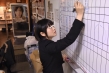 SOD女子社員 夏季ボーナス倍増チャンス!社内宝探しゲーム 美尻丸出し!四つん這い!で同僚が働いている業務中の社内を探しまわる大羞恥チャレンジ!サンプル画像2