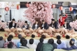 SOD女子社員 第2回！！ユーザー様をご招待して社内でHなお花見 まだ桜が咲いていなかったので代わりに美マン女子社員がサクラ色おま○こを満開にして超赤面接待！美マン素…サンプル画像4