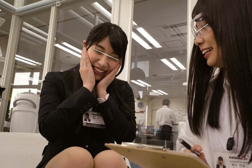 「人は延々と潮を吹かされ続けたらどうなるか？」をSOD女子社員が真面目に検証してみた結果、30分間の耐久テストで5人合計84回のイキ潮！ SOD性科学ラボ レポート7_4