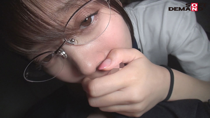 仕分け作業中にムラついたら、即ヌイてくれる倉庫バイトの女子大生。地味な見た目で下品にバキューム。しかも精飲OK。_13