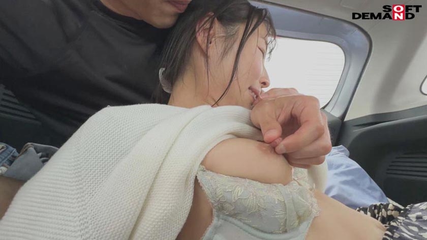 埼玉県東部在住 夫と息子の3人暮らし 玉井晴香 33歳1か月後の再出演 「普通のママ」を連れ出してカーセックス、玩具イカセ、コスプレの非日常体験 息子を実家に預けて一日中SEXに耽る 最高に敏感な若ママの激イキ火遊び体験 画像2