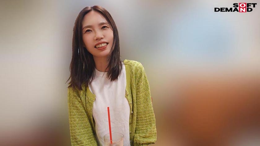 49歳 初めて開花する「女の悦び」女性用風俗で優しく愛撫されてイク 年下男子と性感開発 栗原早苗 画像2