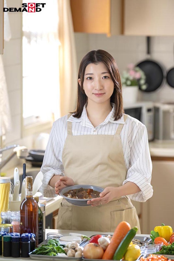 「主人と娘のおいしい笑顔が一番の幸せ」お料理上手な明るいママさんの初不倫体験 有澤まゆか 36歳 結婚8年目 兵庫県在住 6歳の娘の母親 画像1