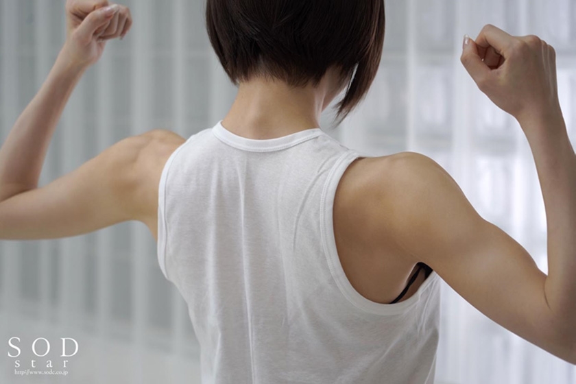 アクメで筋肉体操 七海ティナ_12