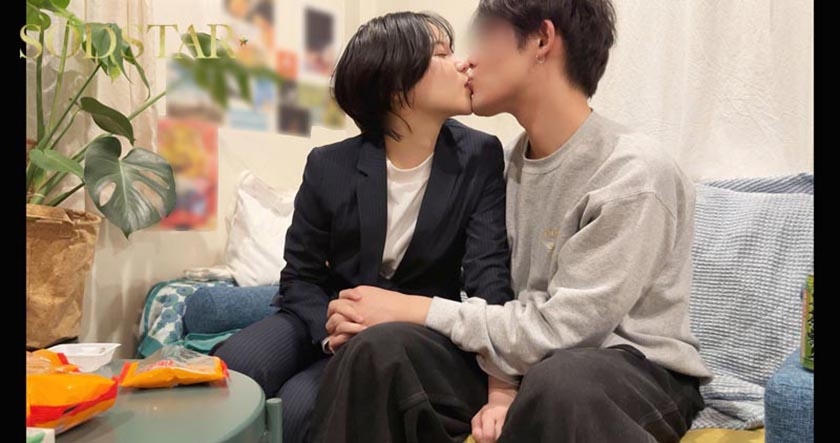 「3日間すっぴんで過ごす彼女と休日4SEX」付き合って1ヵ月の僕らは仕事終わりの金曜日に僕の家の最寄り駅で待ち合わせをして、初めてお泊りをした。翌日彼女は帰る予定だったけど、まだずっとそばにいたくて、週末はずっと僕の家でSEXをしていた。そんな何の変哲もない恋人同士のありふれた休日記録。 柴崎はる 画像3