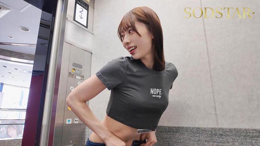 同期のSODSTAR新人天神羽衣と一宮るいが1日SOD女子社員 AV撮影の準備や企画会議など業務体験中にデカチンを即ハメされまくり！人生最大の羞恥に赤面しっぱなし！ 画像3