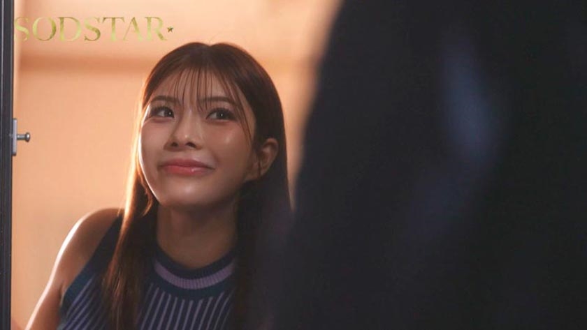 閉店後の棚卸しで終電を逃した俺はバイトの子の家に泊まることに 頑なにすっぴんを拒む姿が可愛くて火が付いたが逆に絶倫腰フリマシーンと化した彼女に朝までしぼり取られた 神木麗 画像2