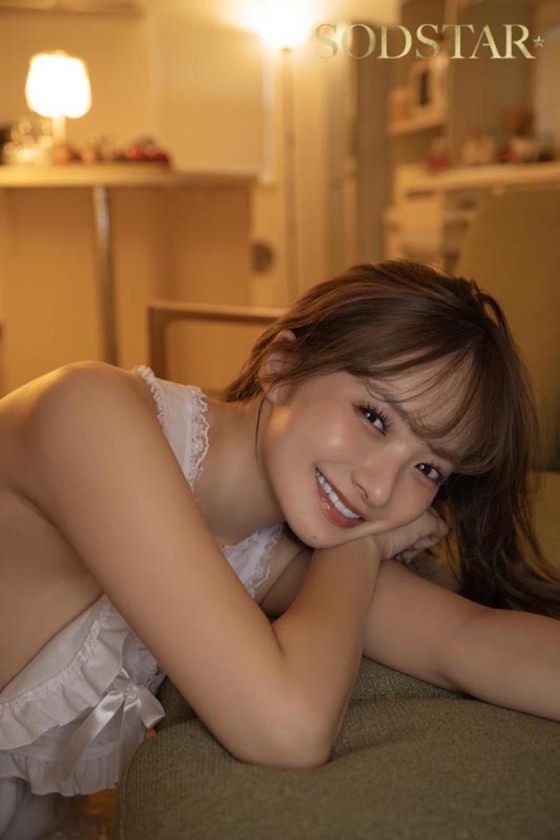 一軒家に男女2人っきり、性欲剥き出しで何度も身体を重ねた巣ごもりハメ撮り中出しSEX！渚恋生 画像1