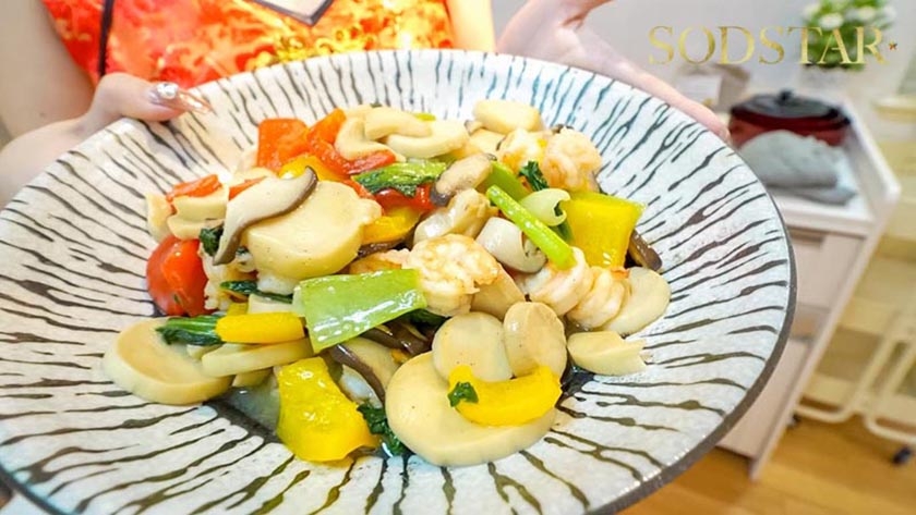 一軒家に男女2人っきり、性欲剥き出しで何度も身体を重ねた巣ごもりハメ撮り中出しSEX！渚恋生 画像3