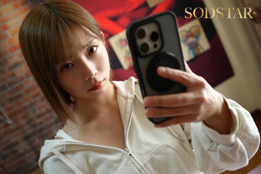 「私以外で勃起したら許さないよ？」やっと付き合えたのに…逆禁欲同棲って！？束縛カノジョと早漏カレシの過激チ○ポ観察ダイアリー 紗倉まな 画像4