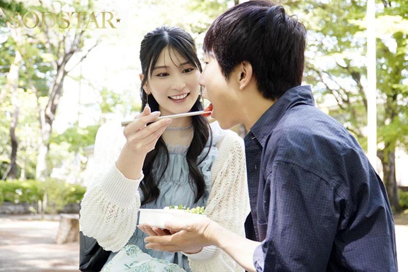 年上のシゴデキ美人上司のプライベートはまるで別人!? 初デートから好き好きアピールが止まらない甘えたがり乙女なギャップがエロ過ぎた 本庄鈴 画像1