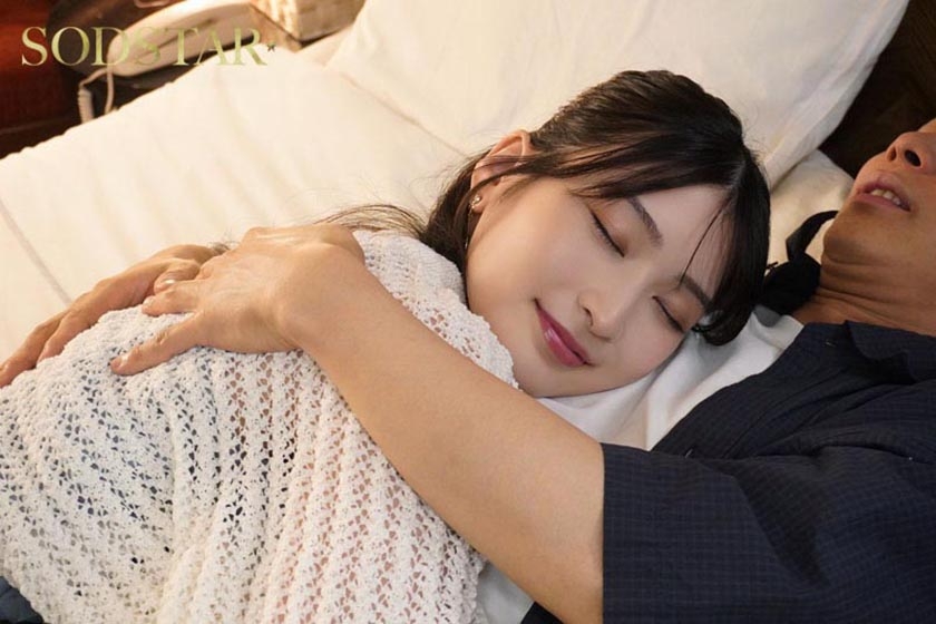 年上のシゴデキ美人上司のプライベートはまるで別人!? 初デートから好き好きアピールが止まらない甘えたがり乙女なギャップがエロ過ぎた 本庄鈴 画像2
