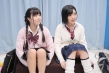こはる(19) まこ(19) おっぱいもみもみインタビュー 2人一緒ならちょっぴり恥ずかしくてもがんばれちゃう??サンプル画像2
