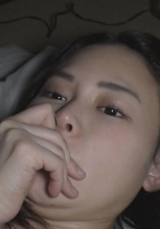 大学夏ゼミ 女部屋で休んでいる彼女に会いに行き、同室女性がいるにも関わらず深夜のいたずらでこっそりハメしてみた件