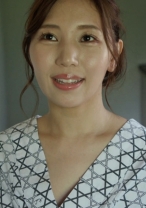 とある温泉宿でアブノーマルな甘美な快楽に堕ちて行く美熟女！