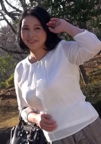 産後10年程旦那さんとはセックスレス、そんな性欲をオナニーで紛らわしていたがもう我慢の限界とAV出演で発散する五十路熟女の初撮り淫乱セックス！