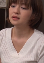 義理のせがれの大き過ぎるイチモツに貫かれる激しい性交に身も心も快楽堕ちしてしまう女盛りの義母！