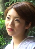 女盛りの料亭の女将、一度の過ちから官能のループが始まる…。昭和初期を舞台に繰り広げるエロドラマ！