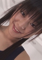 飾らない純粋さが愛おしい女子が小さな身体で一生懸命マットプレイ！入口もキツキツな小さなアソコで肉棒を咥えこんで中出しセックス！