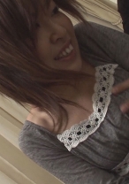 ナンパにひょこひょこ付いてきたのにホテルに着くと意気消沈…。覚悟の足りなかった素人奥様に人生の厳しさを教えるべく中出しセックスを決行しちゃう！