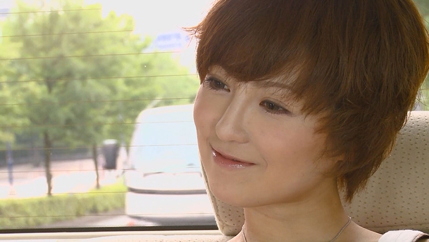 小顔でスタイル抜群！元芸能人でちゃいました！？あまりの締まりに気持ち良すぎて中出ししたらご機嫌斜めでお帰りに～ww 画像2
