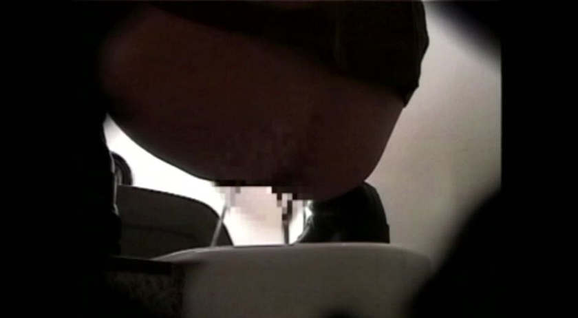 素人おしっこ盗撮_13