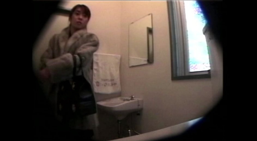 素人おしっこ盗撮_6