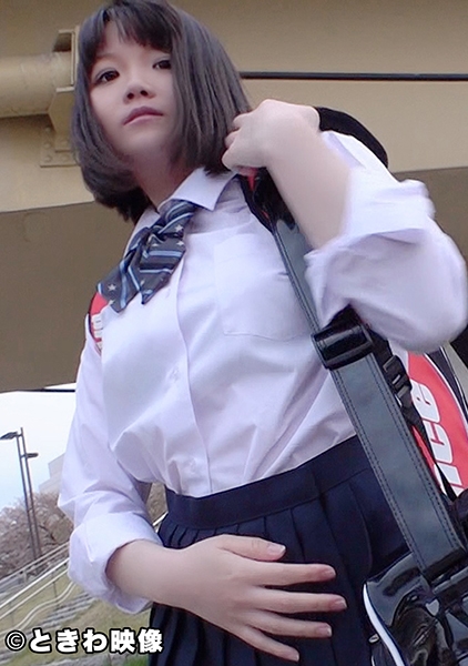 小柄で可愛らしい生真面目なテニス女子が「会いたい」という事なので中出しさせてもらった