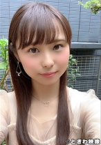 小動物っぽく可愛らしい小柄で美乳な清楚女子大生の透明感溢れる清楚さとは裏腹に生チンの気持ち良さに負けブス男の中出しを許した!