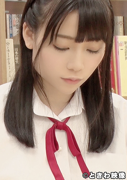 図書室で勉強している秀才美少女 パンツずらしてオマンコを露にしSEXを迫る！もちろん断らず最後は中出し！