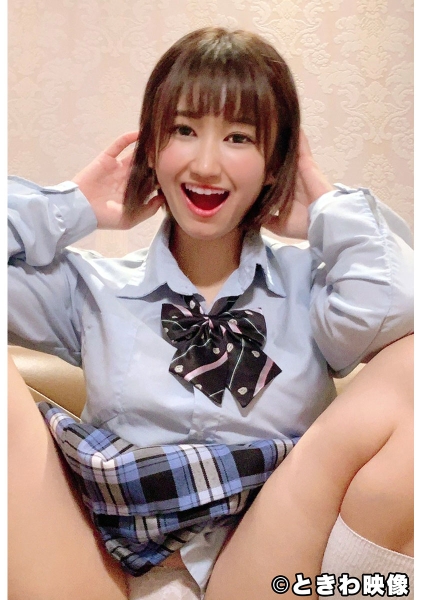 美波もも
