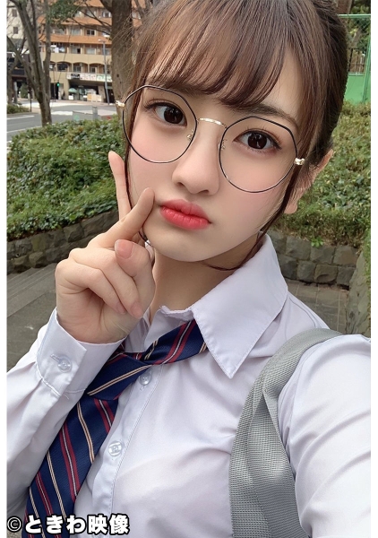 春日えな