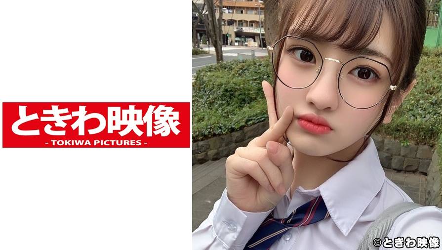 春日えな出演作品: メガネ美少女とホテルでヤリまくり中出し！ 春日えな