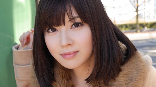 ゆりな