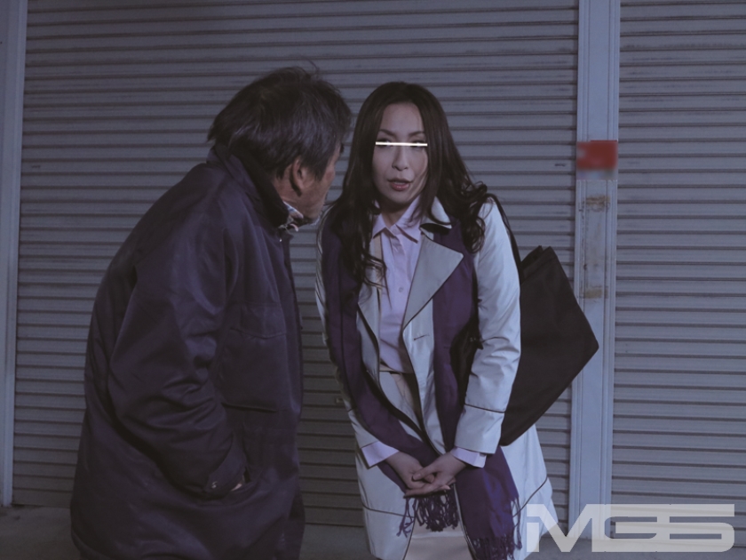 「おぇっ」とくるほど臭くて汚いチ○ポをちょ～らい_4