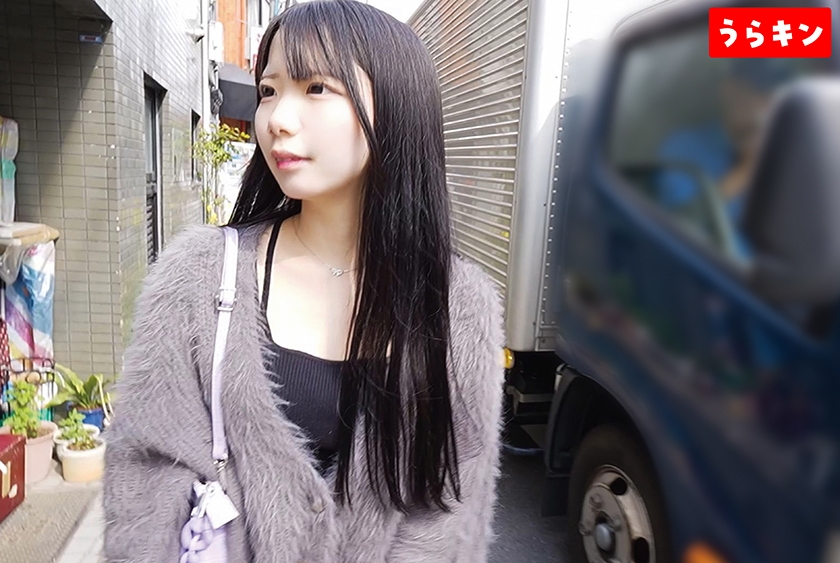 うらキン【ドエロちくび美少女に美尻な巨尻にGカップの淫美巨乳にオール中出しのエロエロバラエティーえちち娘3人収録！！】【200分超えの大ボリュームのエロハメ撮り3人前ドエッチ映像！！】【膣内でも手でも発射SEX祭映像収録】ナマH映像集014 画像2