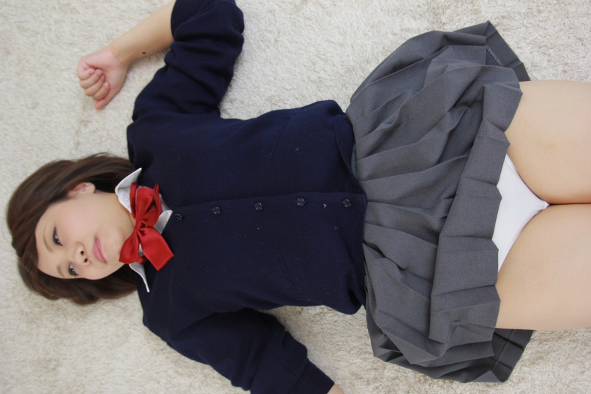 パンツを売ってマ●コを見せる女 ・神崎蘭 サンプル画像 4枚目以降