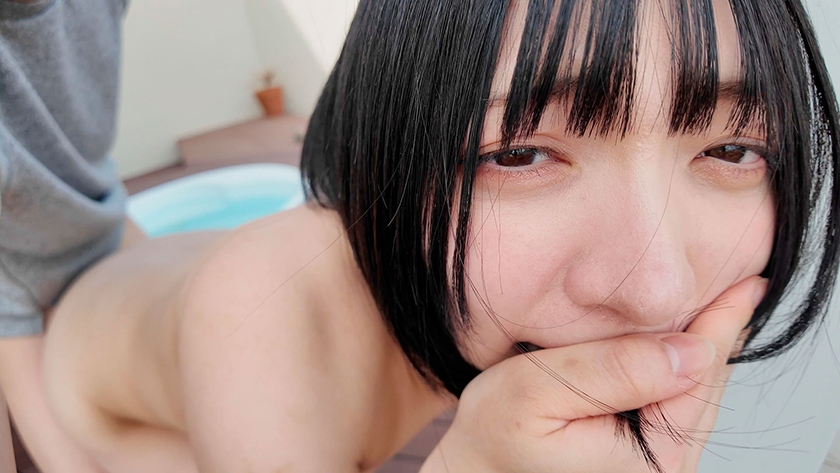 年上キラーのボーイッシュなバイトちゃん虹村ゆみに誘われて…彼氏にも見せたことのないフェラテクで何度もごっくんと中出しをしてくれた 画像6