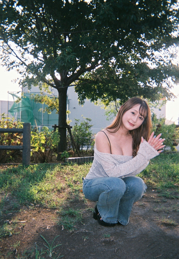 「精子が出るところも中に出されるところも感じたい…」Fカップ美巨乳セフレ星空もあと真正半外半中出しデート 画像1